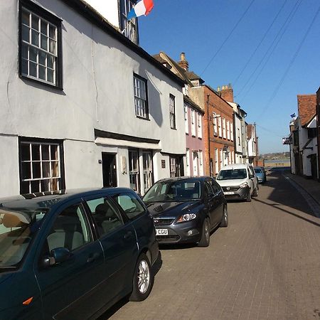 Swanhouse Bed and Breakfast Harwich Εξωτερικό φωτογραφία